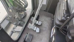 Nueva excavadora Mini Kubota equipada con la adopción de un diseño completamente giratorio, sistema de control inteligente - Product Image 5