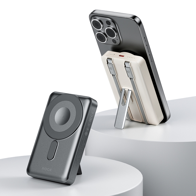 ROCK P50 5-in-1 PD20W Magneticy Holder Fast Charging Power Bank with Cables 10000mAh