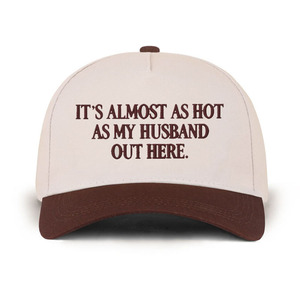 Nuovo Stile Cappello da Baseball da Donna a 5 Pannelli in Cotone Bicolore con Ricamo 'AS MY HUSBAND OUT HERE' Cappelli Trucker alla Moda - Product Image 3