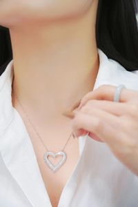 เครื่องประดับทองคำ 18K สำหรับวันแม่ ขายส่ง สร้อยคอจี้รูปหัวใจสลักชื่อได้ตามสั่ง สั่งซื้อจำนวนมากพร้อมกล่องของขวัญฟรี ขั้นต่ำ 2 ชิ้น - Product Image 5