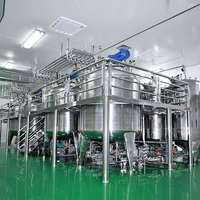Machine de remplissage de liquides entièrement automatique à haute précision, à moteur électrique, pour jus, détergent et savon liquide