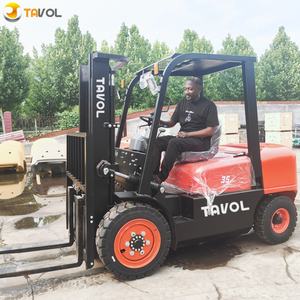 Carretilla Elevadora Diésel Contrapesada de 2 a 10 Toneladas Marca Tavol con Desplazamiento Lateral a Precio Económico - Product Image 4