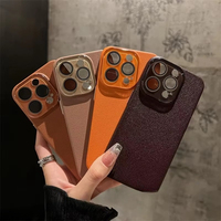 Coque de téléphone unie mate texturée litchi avec protection d'objectif en cristal pour iPhone 17 Pro 16