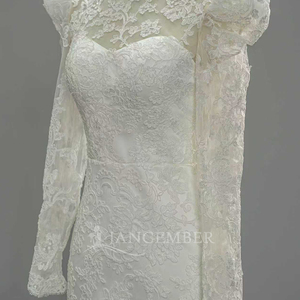 Robe de mariée SFY349 moderne et classique à col montant, broderie en dentelle, manches longues, appliques florales en cristal, traîne chapelle - Product Image 4