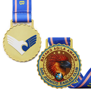 Medallas Conmemorativas de Aleación Dorada con Patrón de Águila en 3D y Recubrimiento de Color, Medallas Metálicas Personalizadas para Eventos de Clubes y Premios por Logros - Product Image 1