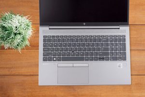 Station de travail mobile HPE ZBook Firefly15 G7 Ordinateur portable 15,6 pouces - Product Image 5
