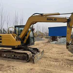 Excavadora Usada Komatsu PC200, Excavadora Usada Volvo Corea, Mini Excavadora Usada de 3 Toneladas - Product Image 1