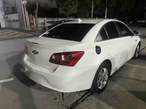 <span class=keywords><strong>Chevrolet</strong></span> <span class=keywords><strong>Cruze</strong></span> Classic 1.5L SE MT d'occasion de <span class=keywords><strong>2015</strong></span> - Berline manuelle <span class=keywords><strong>à</strong></span> faible consommation de carburant, idéale pour l'exportation internationale et la conduite urbaine - Product Image 5