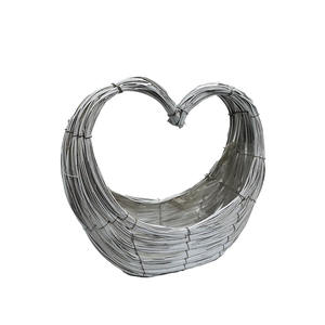 Panier de rangement de jardin extérieur en copeaux de bois naturel, fait main, écologique, au design classique pour plantes vertes - Product Image 1