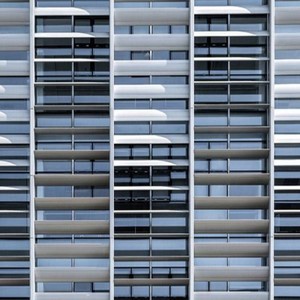 Lames <span class=keywords><strong>d</strong></span>'ombrage extérieures en aluminium légères <span class=keywords><strong>pour</strong></span> façades et systèmes de ventilation résidentiels - Product Image 6