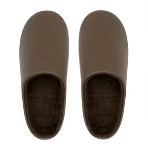 特殊设计广泛使用的鞋面鞋垫聚酯外底PVC拖鞋服装男士拖鞋