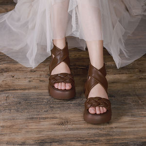 Sandálias de cunha para mulheres, novidade de verão, de couro genuíno, para caminhada, com plataforma - Product Image 5