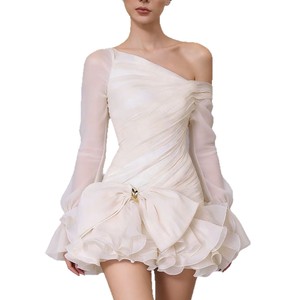 Nuovo Abito Corto Primaverile di Alta Qualità, Elegante e Delicato, <span class=keywords><strong>Monospalla</strong></span> a Maniche Lunghe in Chiffon - Product Image 5