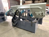Scie à ruban de Type Pivot Semi-automatique G4028 pour la coupe du métal avec une capacité de 280mm scie à ruban