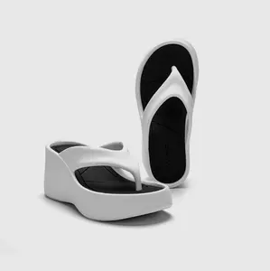 Summer outdoor beach EVA thick sole black white wedge flip flops slippers for women and ladies