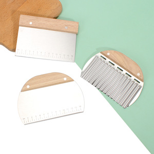Edelstahl Teigs ch neider Backen Kuchen Brot Nudel schneider Wellen messer Pommes Frites Slicer Gebäcksc haber Mit Messung - Product Image 1