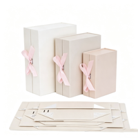 Individuelles Logo Farbige Umweltfreundliche Wasserdichte Karton-Geschenkanhänger Geprägt UV-Behandeltes Recycling-Material Robuste Flache Box