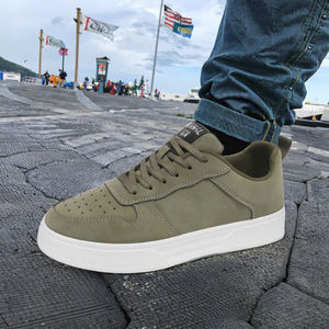 Baskets de skateboard en PU pour hommes 2025, grande taille, style tendance, à lacets, semelle souple, décontractées, polyvalentes, printemps-automne, quatre saisons - Product Image 3