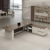 Bureau de direction multi-modulaire, facile à assembler et à combiner pour les espaces de bureau de président à grande échelle et les réunions de conseil d'administration