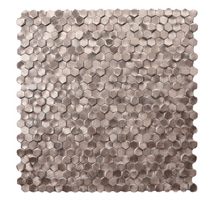Mosaico 3D de Aluminio con Rejilla Hexagonal Mini en Color Bronce para Fondo de TV - Product Image 1