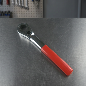 Llave de trinquete reversible de acero al cromo-vanadio fabricada en Taiwán con 72 dientes y mango recubierto de PVC para personalización DIY OEM/ODM - Product Image 3