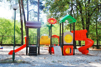 Fabrikpreis Freizeitpark-Spielgeräte Beliebte Outdoor-Spielplatzausrüstung für Kinder Kunststoff-Rutsche für Draußen