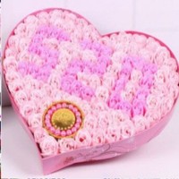 Vente en gros de savon en forme de rose créatif, boîte cadeau, Saint-Valentin, Nouvel An, Pâques, cadeau d'anniversaire parfait