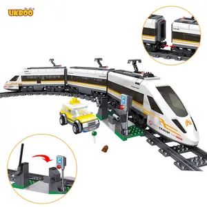 робот поезда Suppliers-Ukboo дешевая оптовая продажа 641 шт. детская игра строительные блоки кирпичи игрушки рельс вагонный состав