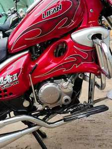 La moto Cool Storm Prince peut transporter à la fois des passagers et du fret. - Product Image 2