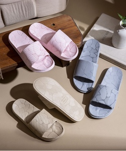 Hausschuhe für Damen mit Offener Spitze, Wasserdicht, Weiche Sohle, Sommer-Pantoletten mit Einem Riemen, Einfarbig, Komfortabel, Flacher Boden - Product Image 6