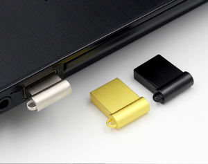 <span class=keywords><strong>Precio</strong></span> al por mayor 128GB 8GB Logo gratis <span class=keywords><strong>Pendrive</strong></span> Flash Memory 64GB 32GB Promocional Mini Custom Metal <span class=keywords><strong>1TB</strong></span> Usb Flash Drive 3,0 - Product Image 2