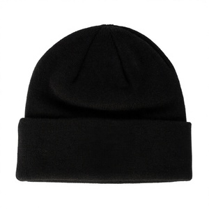 Gorros de lana al por mayor para invierno para adultos, con patrón de dibujos animados, para uso en la playa, con logotipo personalizado bordado, de acrílico/lana tejida - Product Image 3
