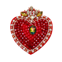 Fabricant de patchs de broderie personnalisés au fer à repasser pour tissu en forme de coeur paillettes perlées strass appliques