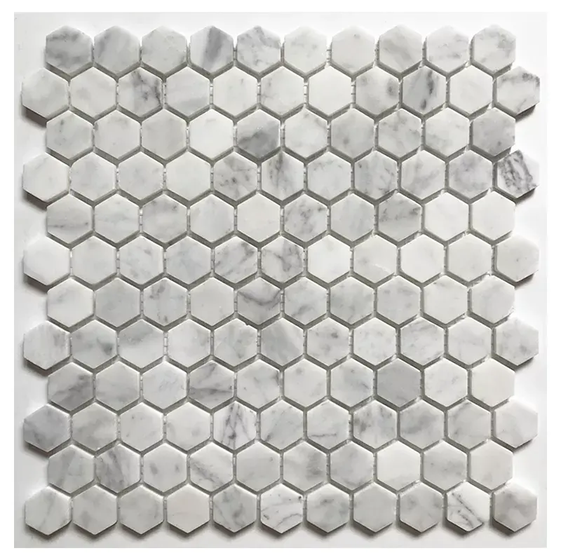 Mosaico di marmo bianco e nero decorativo semplice moderno all'ingrosso piastrelle esagonali bianche di Carrara mosaici di pietra di marmo naturale