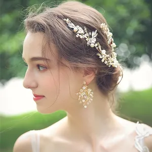 Bridal Hair Clips Wedding Wholesales Fancy Gold Crystal Bridal Hair Accessories Crown Handmade Wedding Pearl Handmade Hair Clip