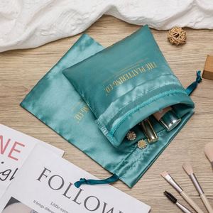 Bolsa de Satén Personalizada de Lujo con Serigrafía de Gran Tamaño para Regalo, Bolsa de Almacenamiento Suave de Satén de Seda para Ropa y Pelucas - Product Image 5