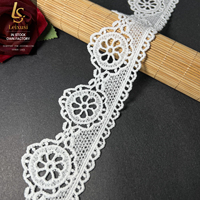 LEIXUSI Bordure en dentelle brodée soluble dans l'eau de 5 cm, blanche, bande décorative pour col, poignets, ourlets de pantalon et accessoires vestimentaires