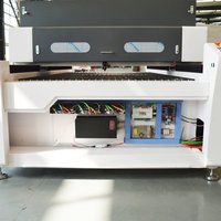 Machine CNC de type portique à haute rigidité refroidie par eau pour graveur/découpeur laser CO2 1325 avec prise en charge LAS/DXF pour la pierre et le caoutchouc