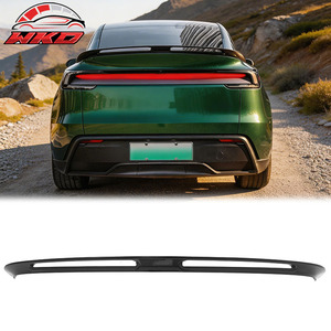 Convient pour Tesla Model Y 2025-2026 Aileron de coffre style IKON V2 Noir brillant - Product Image 1