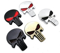 En gros Emblème automobile en alliage de zinc Punisher en métal, gaufré, électroplaqué, estampé, en stock