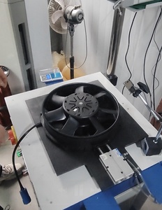 <span class=keywords><strong>Machine</strong></span> d'équilibrage verticale de haute précision pour ventilateurs à entraînement intégré - Product Image 2