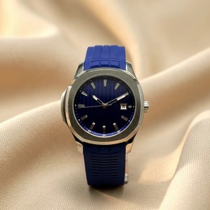 Reloj octogonal para hombre, caja plateada cepillada, ventana con fecha, correa de caucho azul marino ranurada, reloj de pulsera deportivo con puntero de cuarzo resistente al agua - Product Image 1