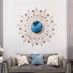 Moderne Luxus abstrakte Biegung Wand dekoration Metall kreative Wohnzimmer Hintergrund Geburtstag Veranda Wandbehang dekorative Kunst - Product Image 2
