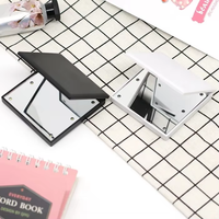 Miroir de maquillage portable mini LED double face rond en aluminium, pliable, de table, avec éclairage grossissant finition chromée