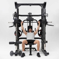Machine Smith avec barre de traction pour studio de fitness compact et entraînement de force