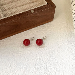 Pendientes de Plata de Ley 925 Yinruitai con Ágata Roja en Forma de Bola para Uso Diario, Poste de Plata 925 - Product Image 3