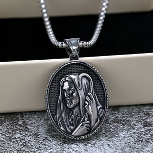 Yunnique – collier avec pendentif en acier inoxydable pour hommes, médaille de saint Christophe de la Grèce antique, bijoux cadeau à une face - Product Image 2
