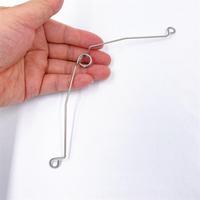 Support de ressort hélicoïdal en acier inoxydable sur mesure pour lampe de plafond industrielle avec clip de torsion modifié personnalisable