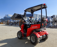 Mini-chargeur compact HAIJU H140 avec transmission 4x4, adapté aux petits chantiers de construction ; performances stables.
