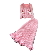 Ensemble élégant haut à manches longues en dentelle col en V et jupe plissée à taille haute à volants pour femme printemps automne